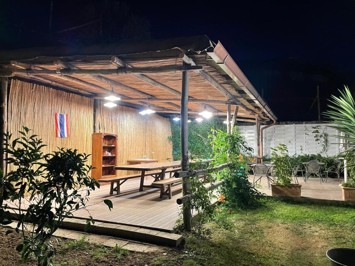 Casa Sorrento, Immerso Nel Verde A Pochi Passi Dal Centro מראה חיצוני תמונה
